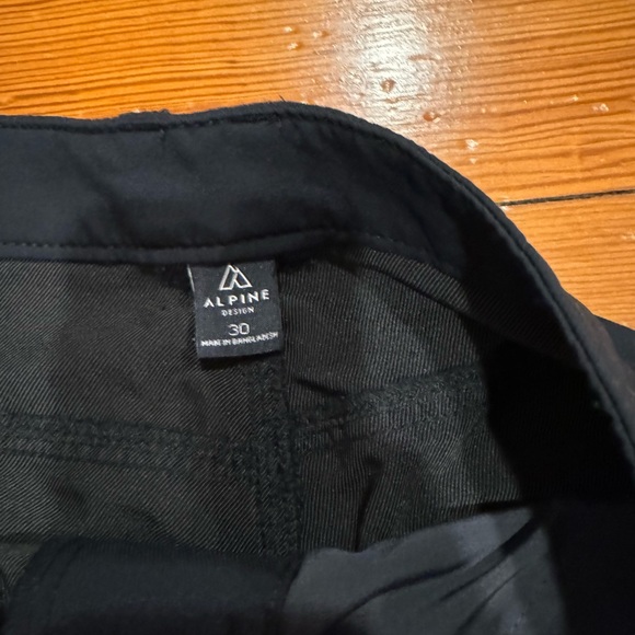 Alpine Design Men’s Tech Jogger - Picture 6 of 6